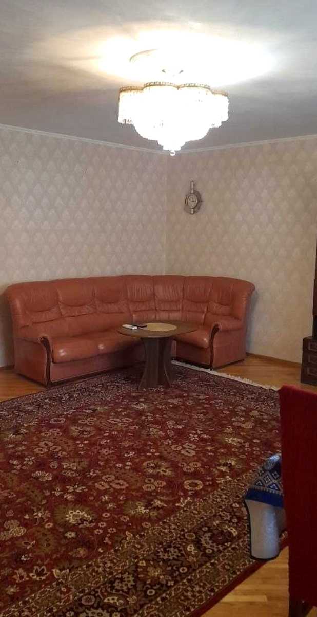 1874393070906933