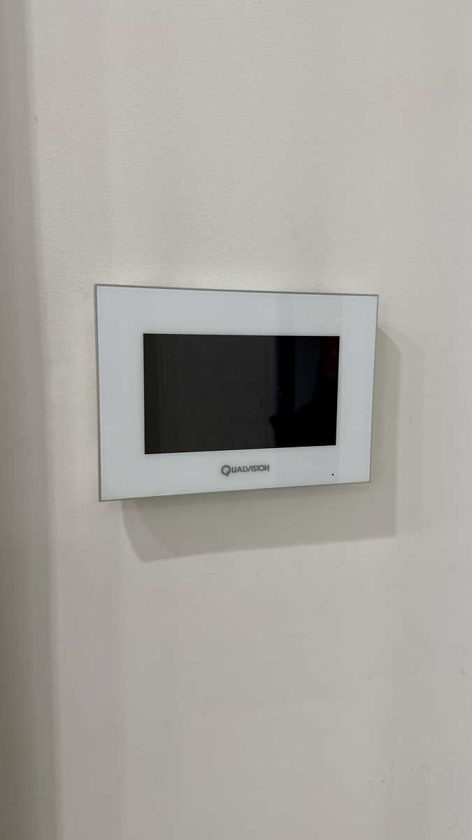 1874393300590856