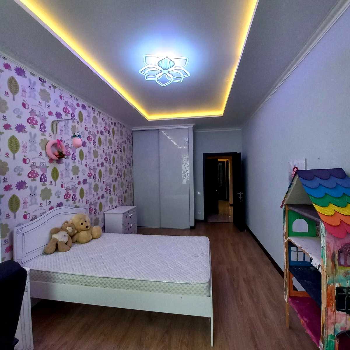 1874393755483170