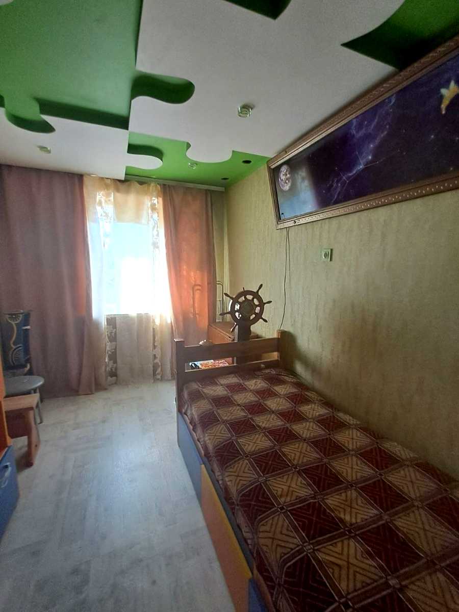 1874394549021931
