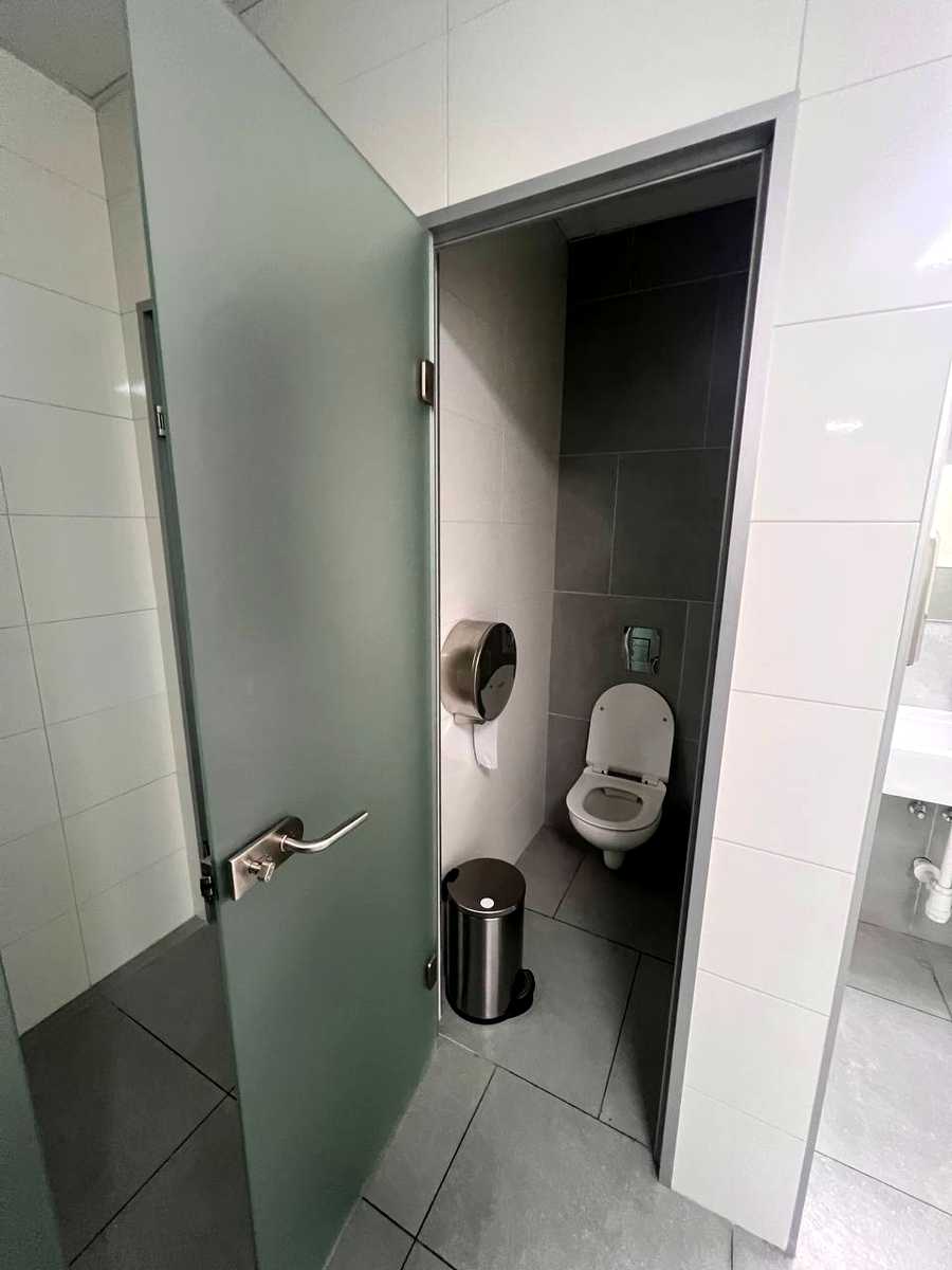 1874396346990481