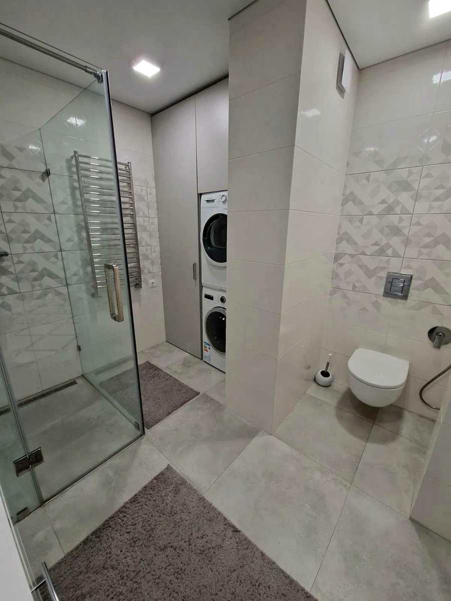 1874397798614890