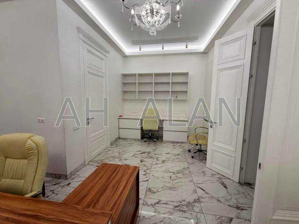 1874397846121956