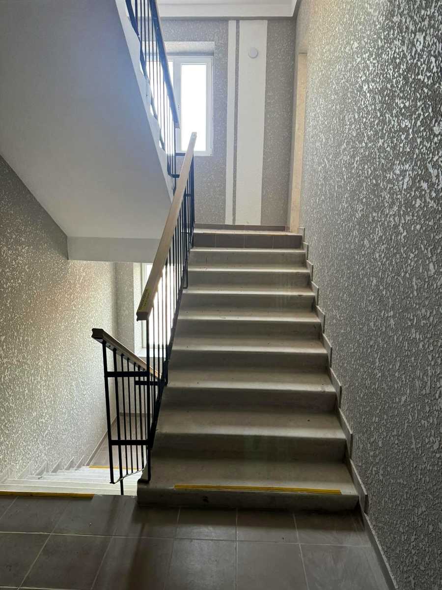 1874398572551485