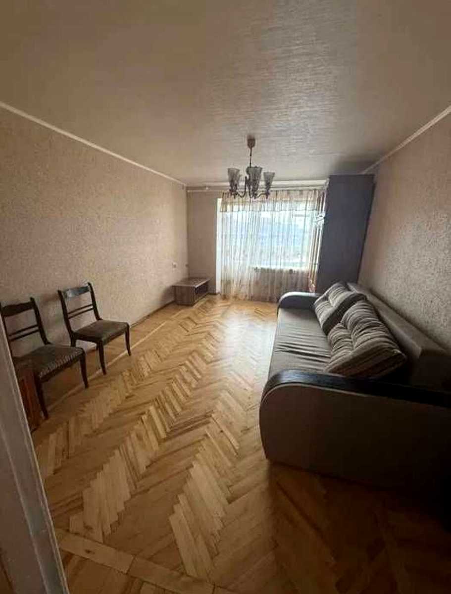1874402907863465