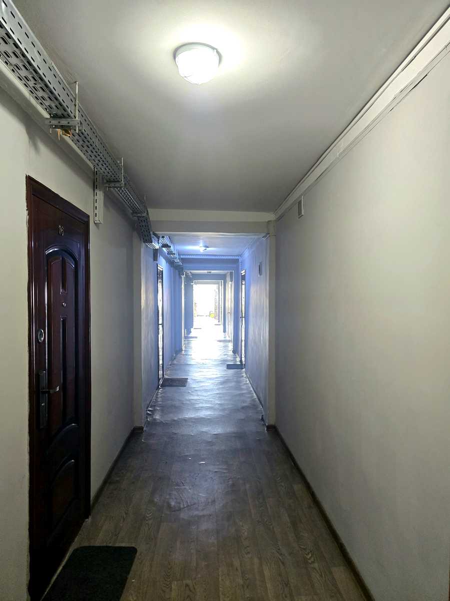 1874403976943441