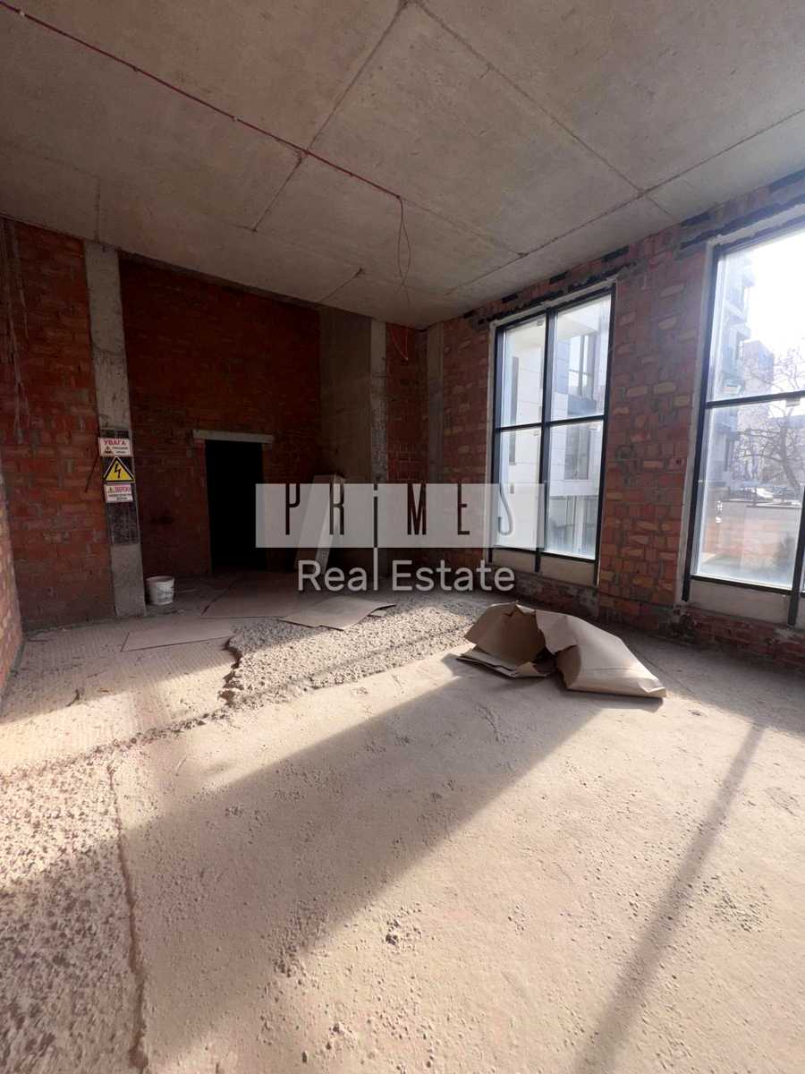 1874405530856741