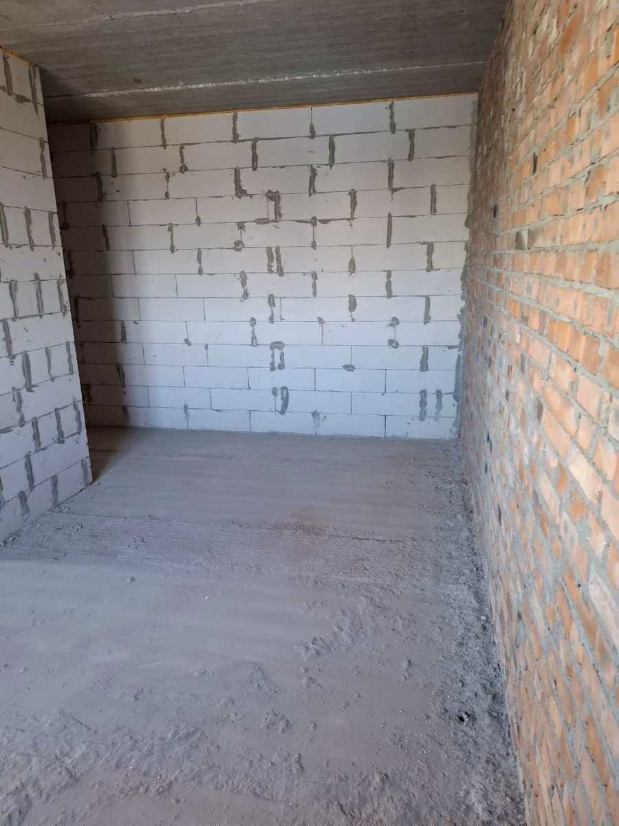 1874405544918178