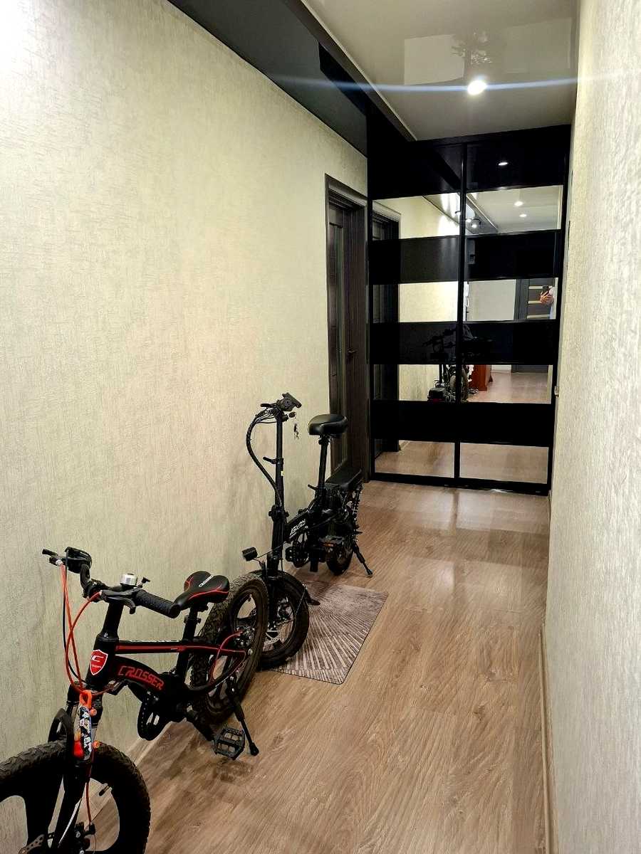 1874405844338830