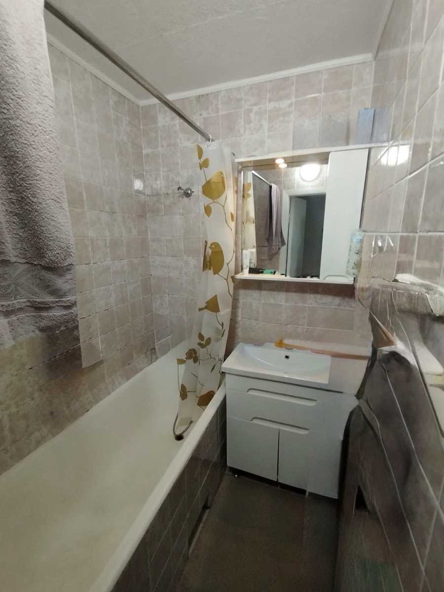 1874406108212249