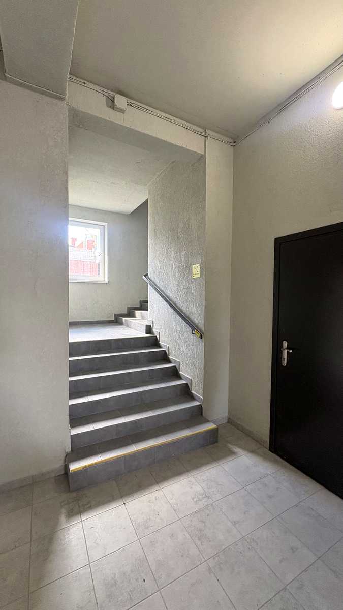1874408496875563