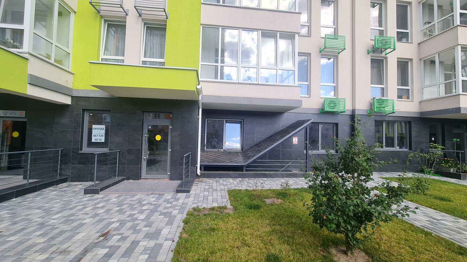 1874408719602719