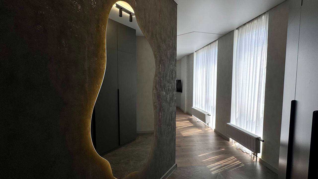1874409066182015