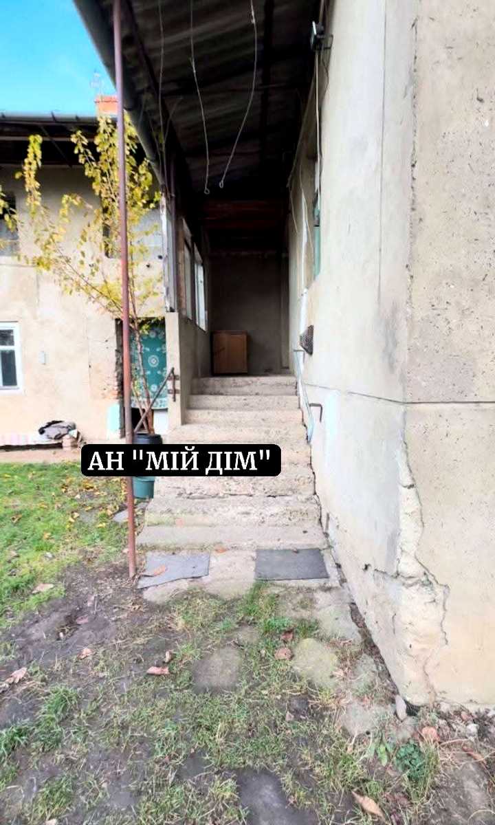 1874410463732861