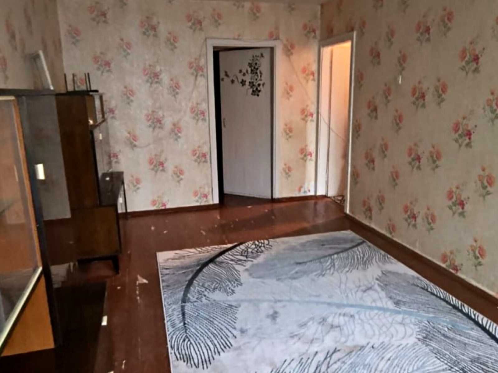 1874411973526329