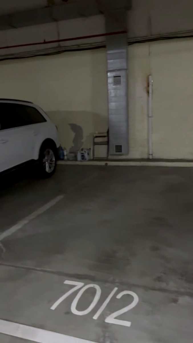 1874414600942385