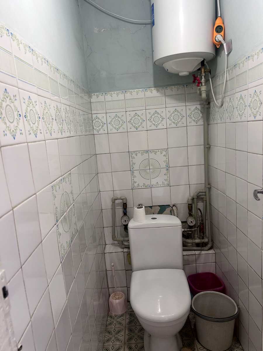 1874428588299503