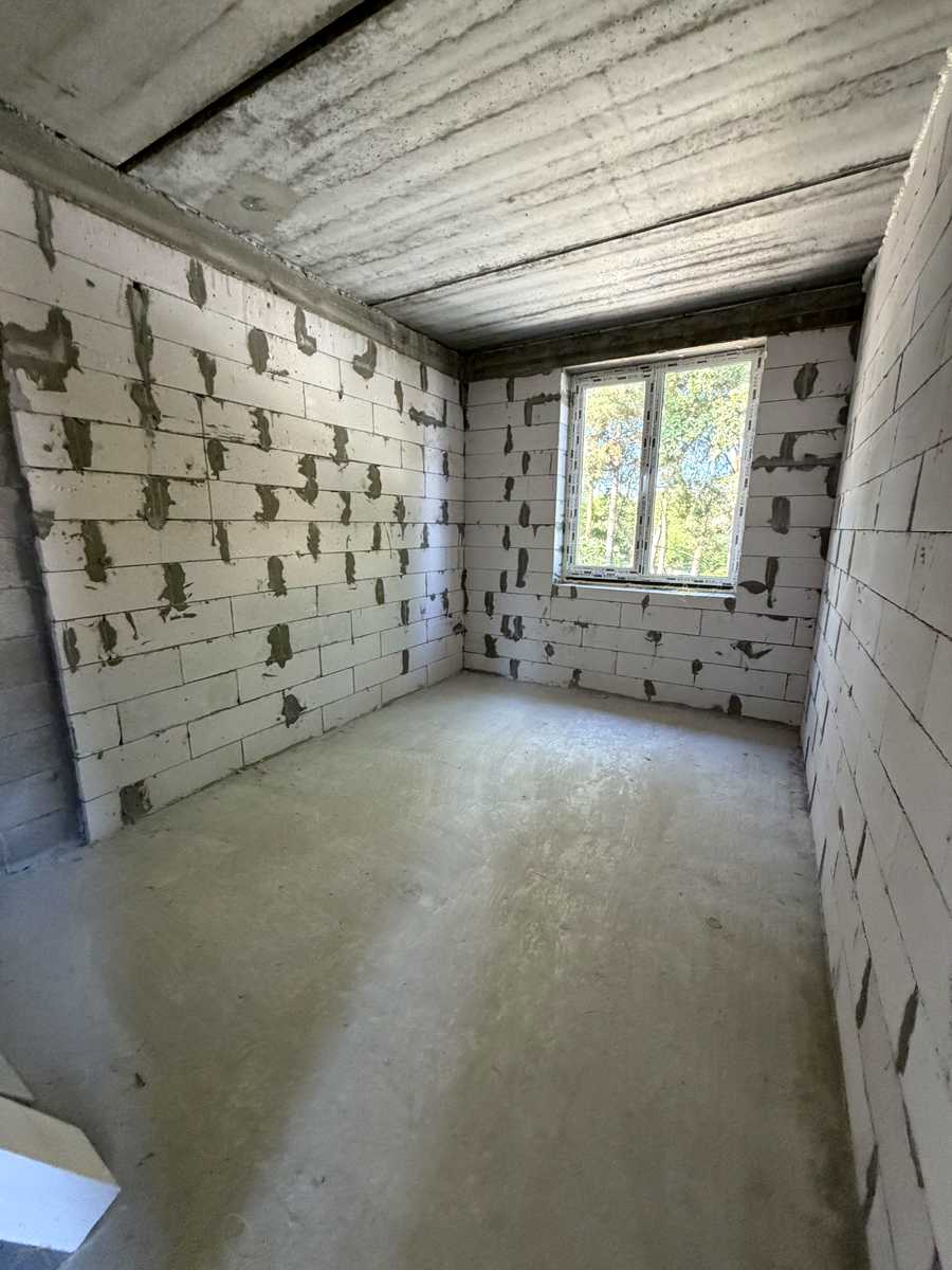 1874430830104279