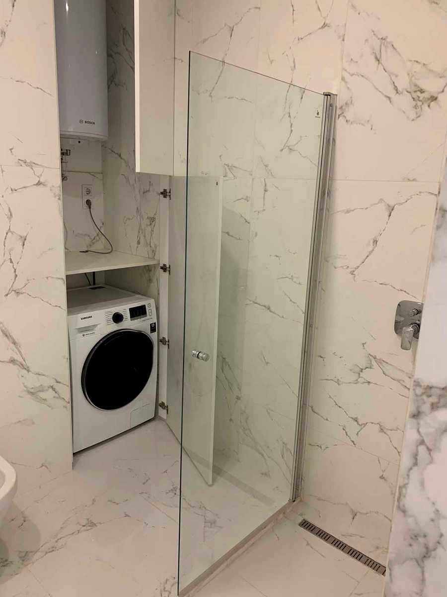 1874436815004649
