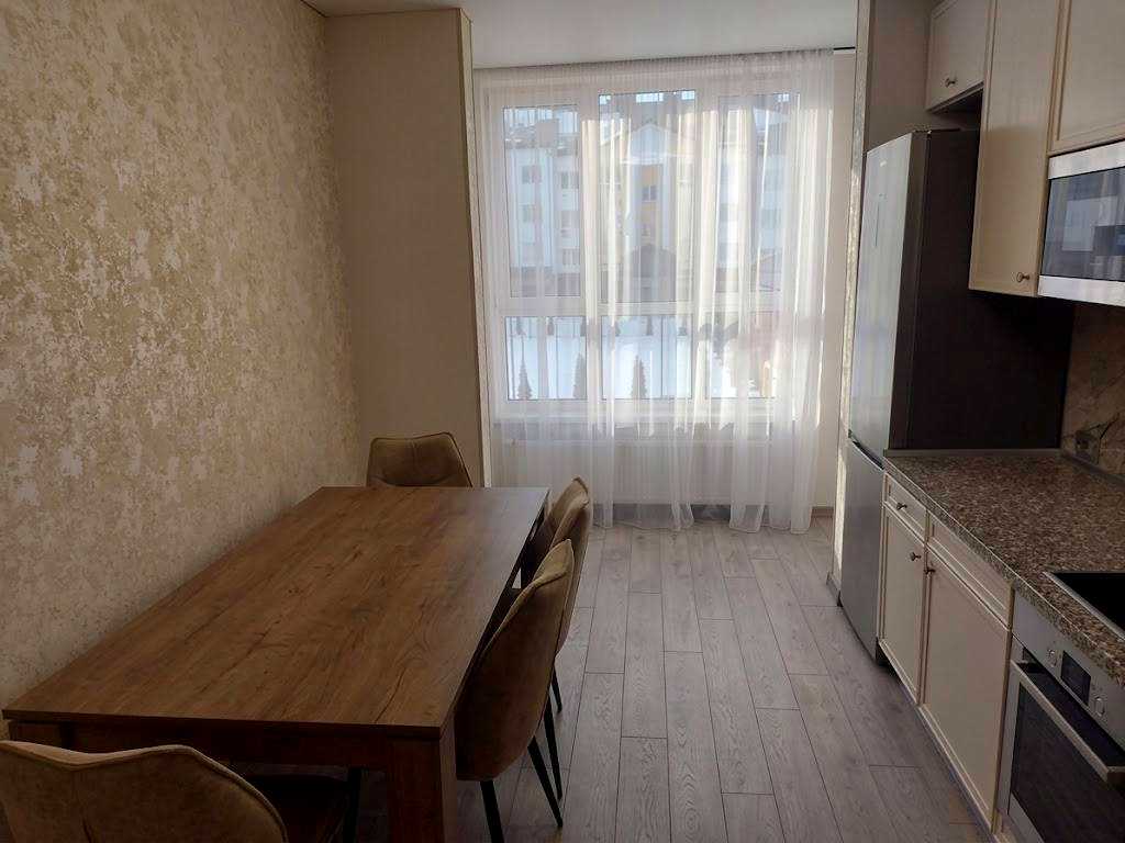 1874439435633863