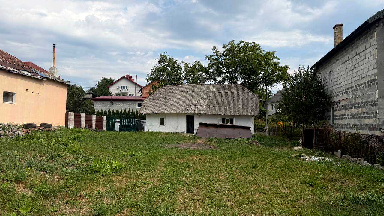 1874440044555575