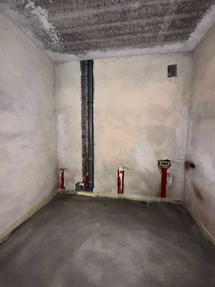 1874440640132171