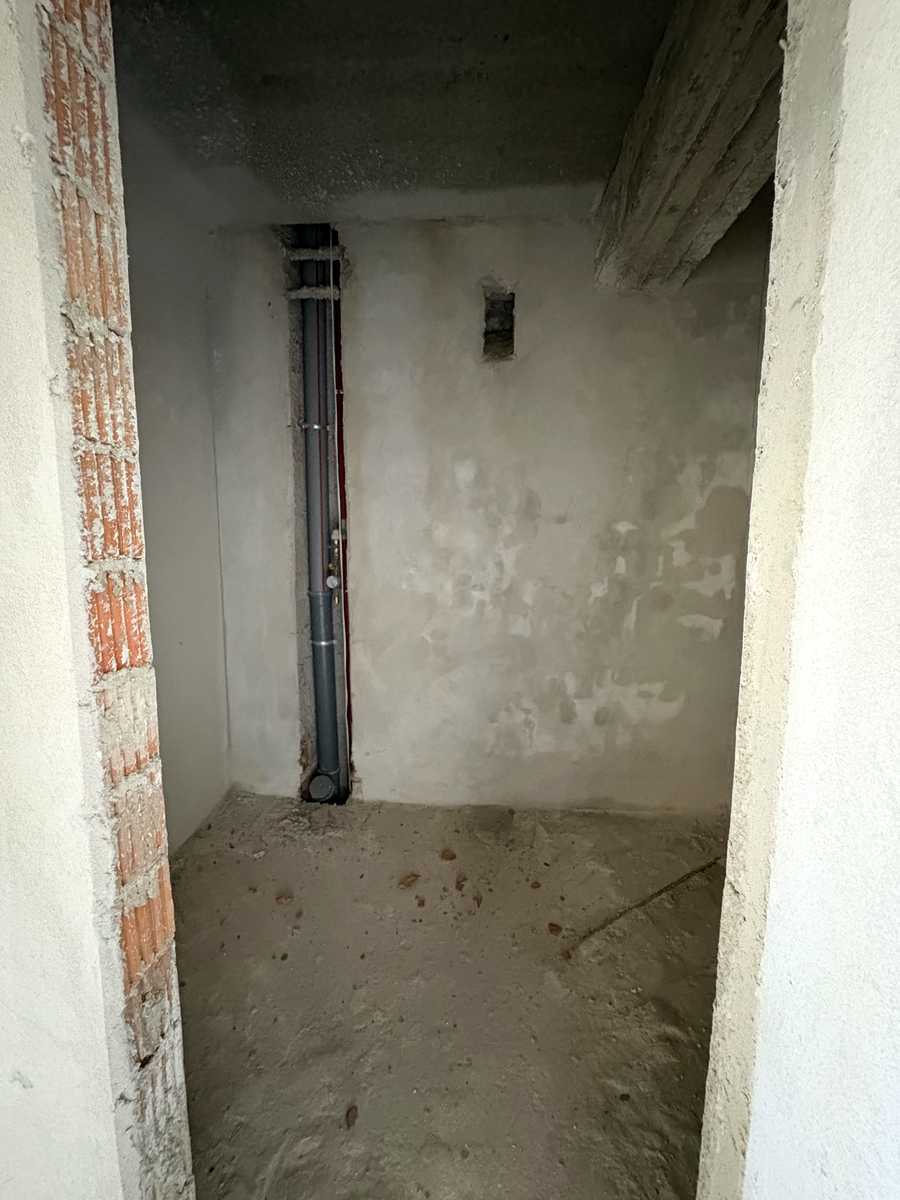 1874472668570544