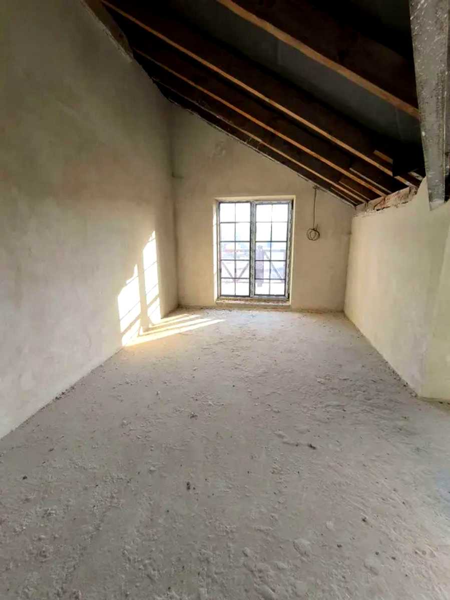 1874478546691403