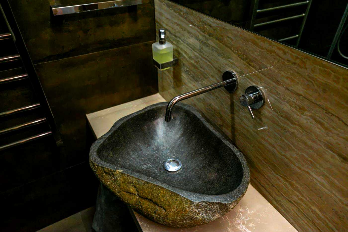 1874478960774277