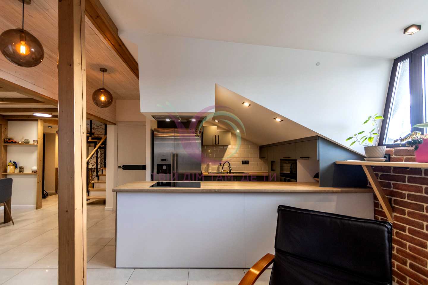 1874480640426055
