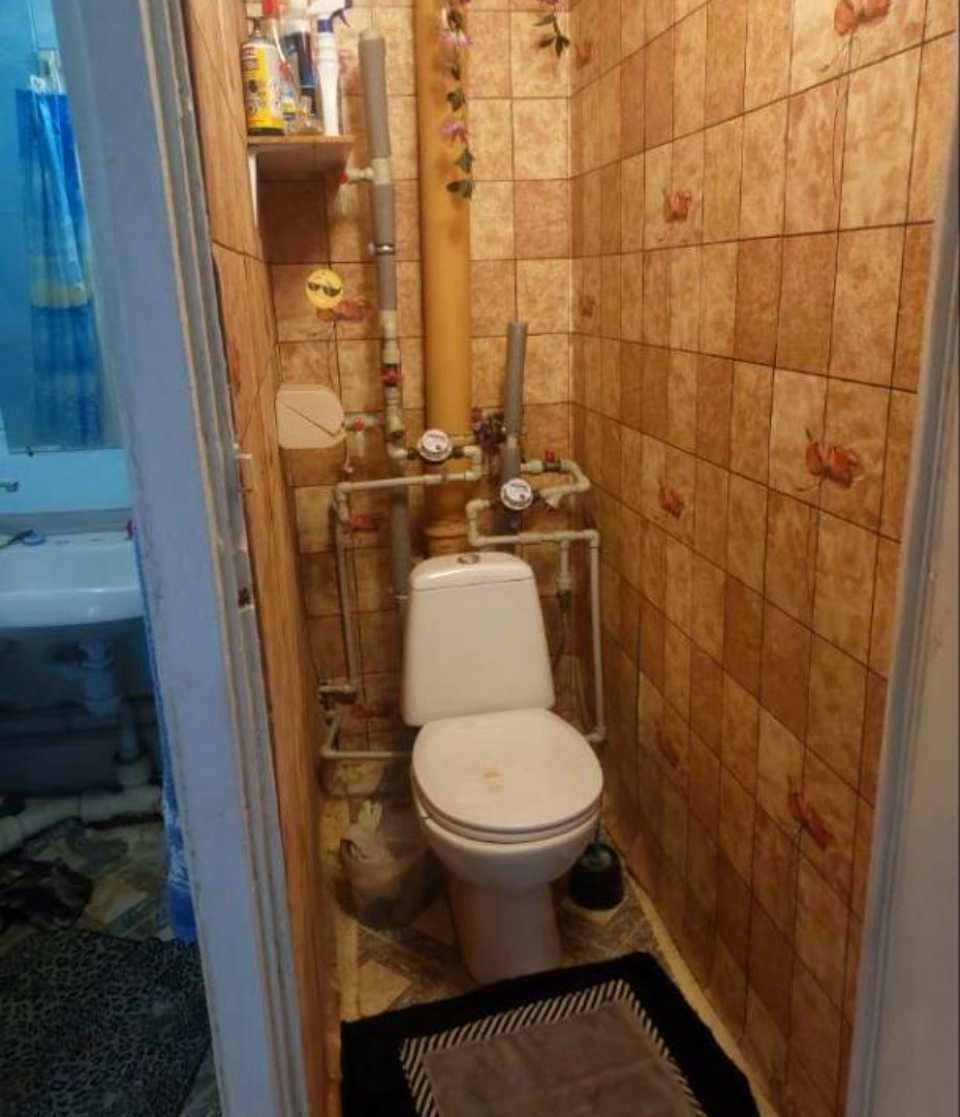 1874482369226373