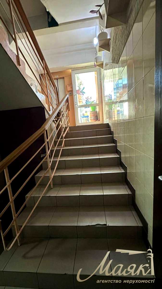 1874483814207880