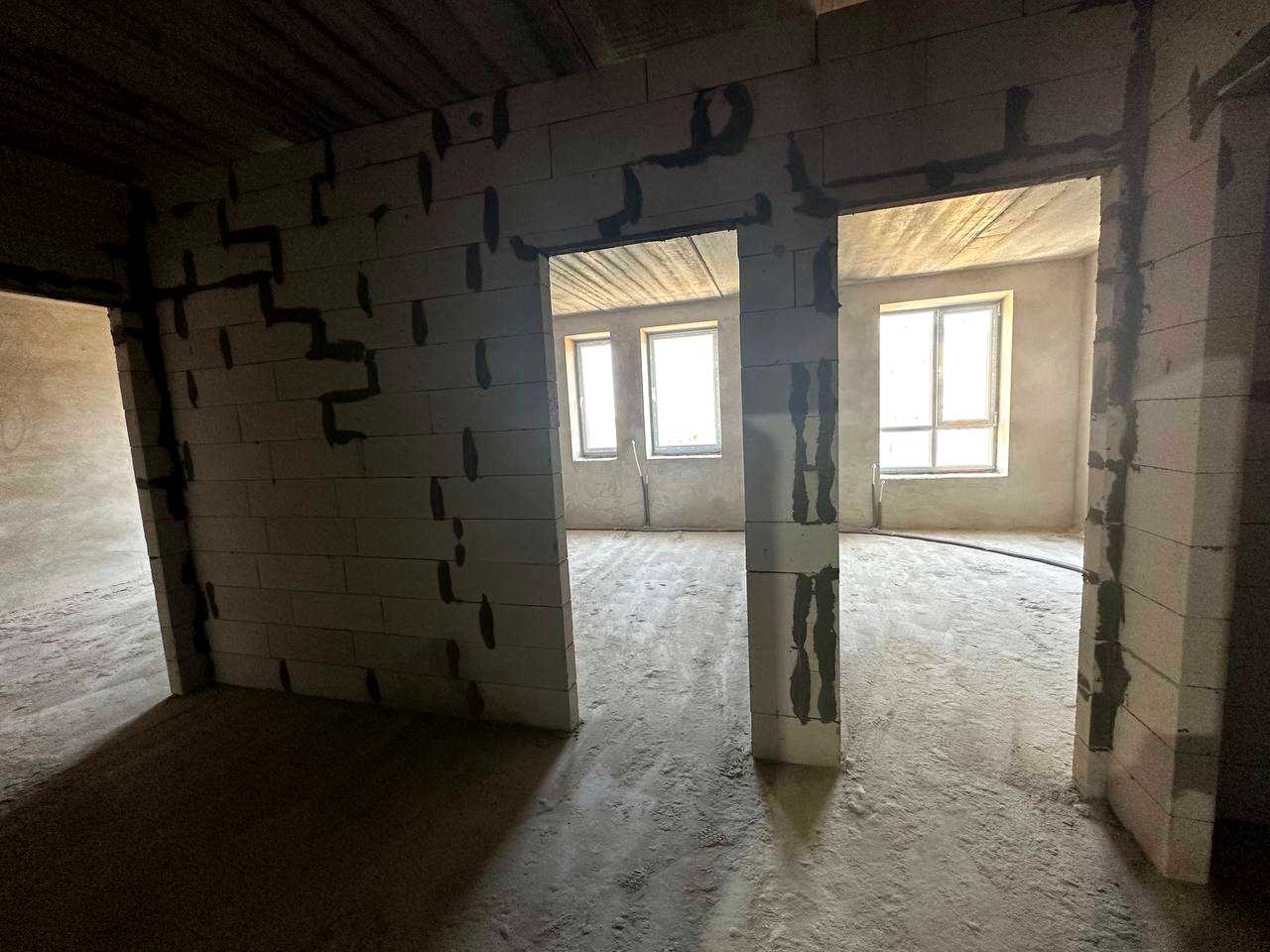 1874483822561224