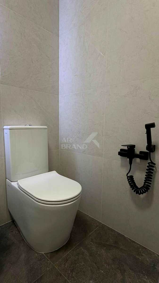 1874484864577016