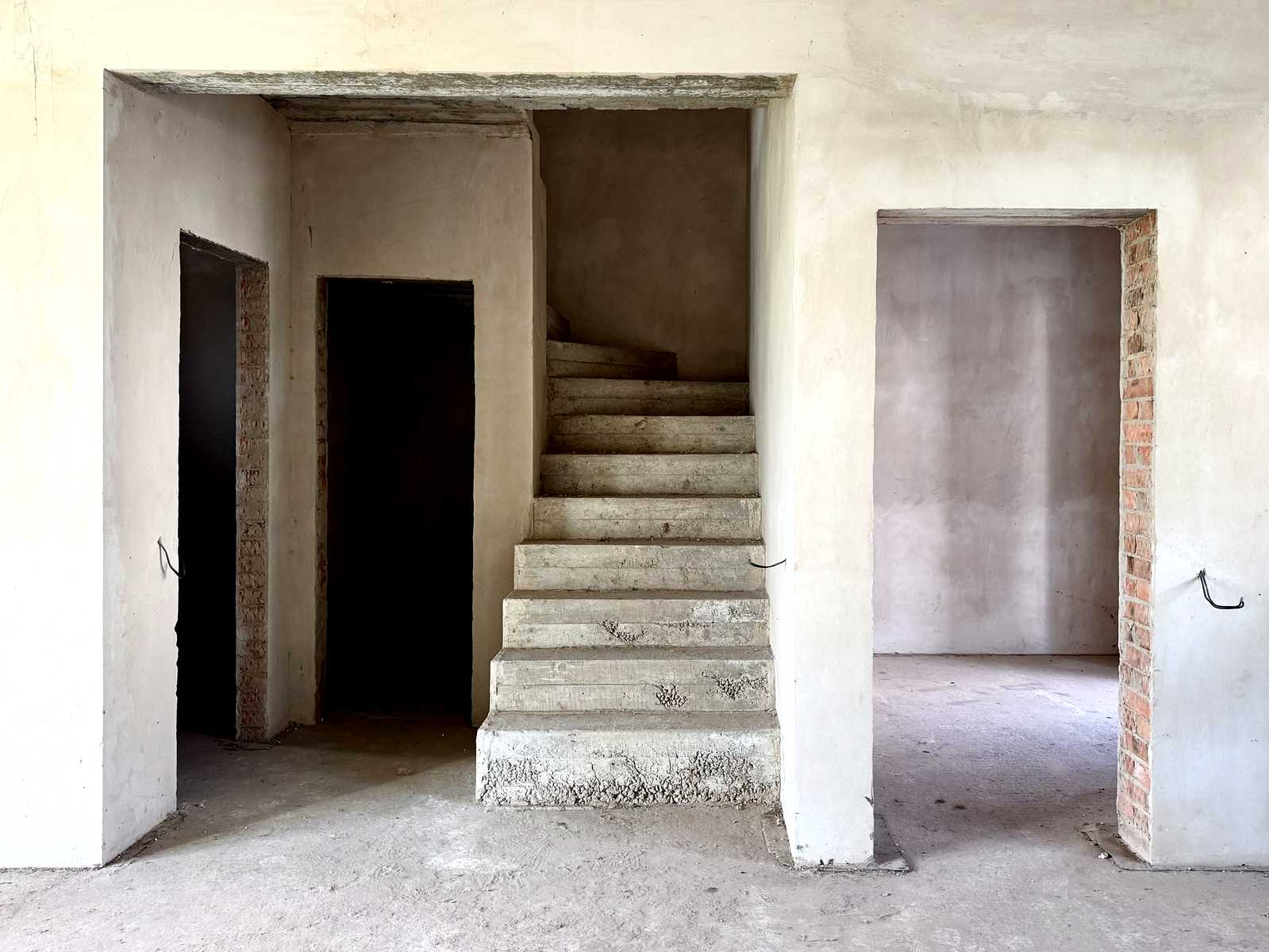1874485656568826