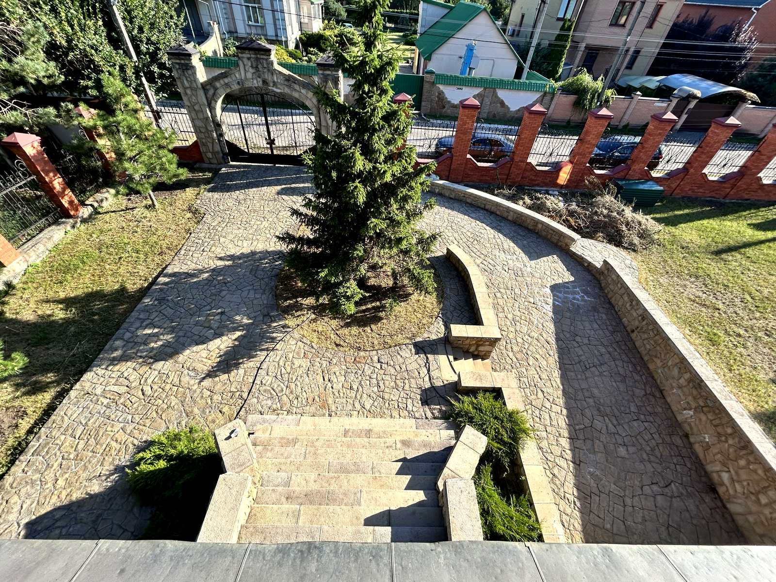 1874487115401760