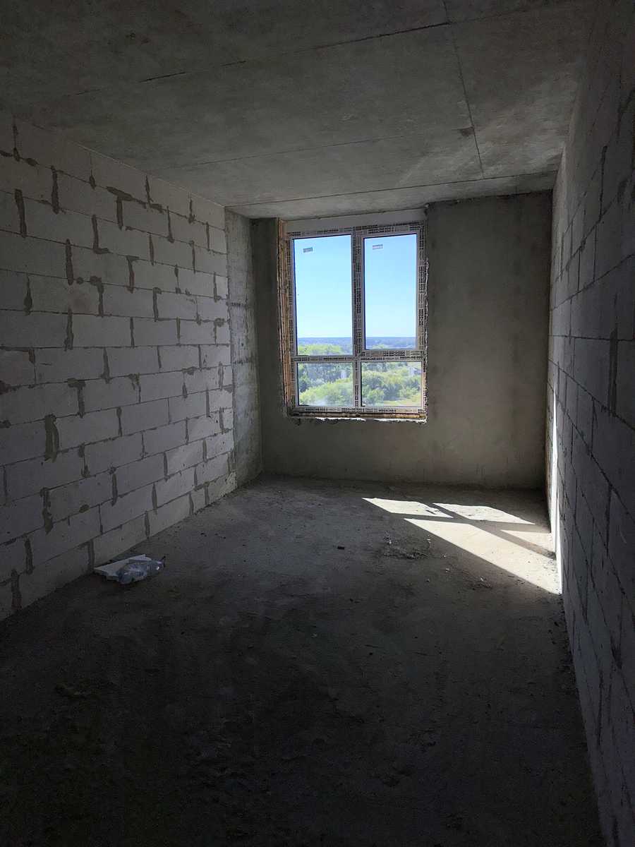 1874487628105937