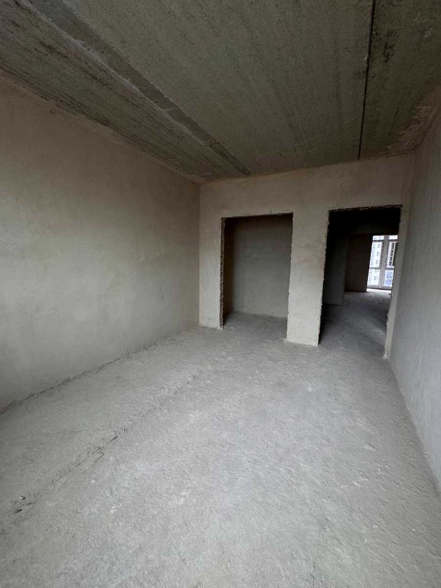 1874491748948304