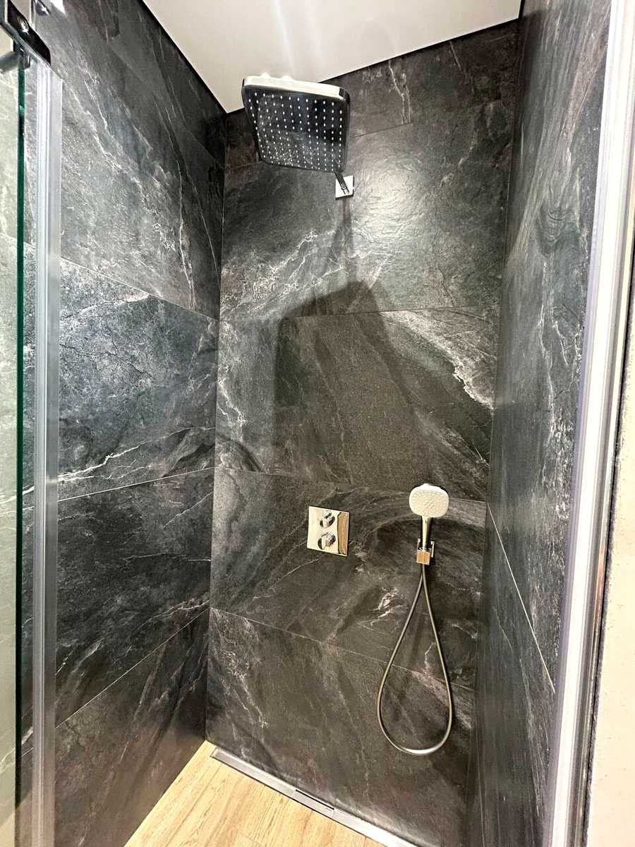 1874494826290876