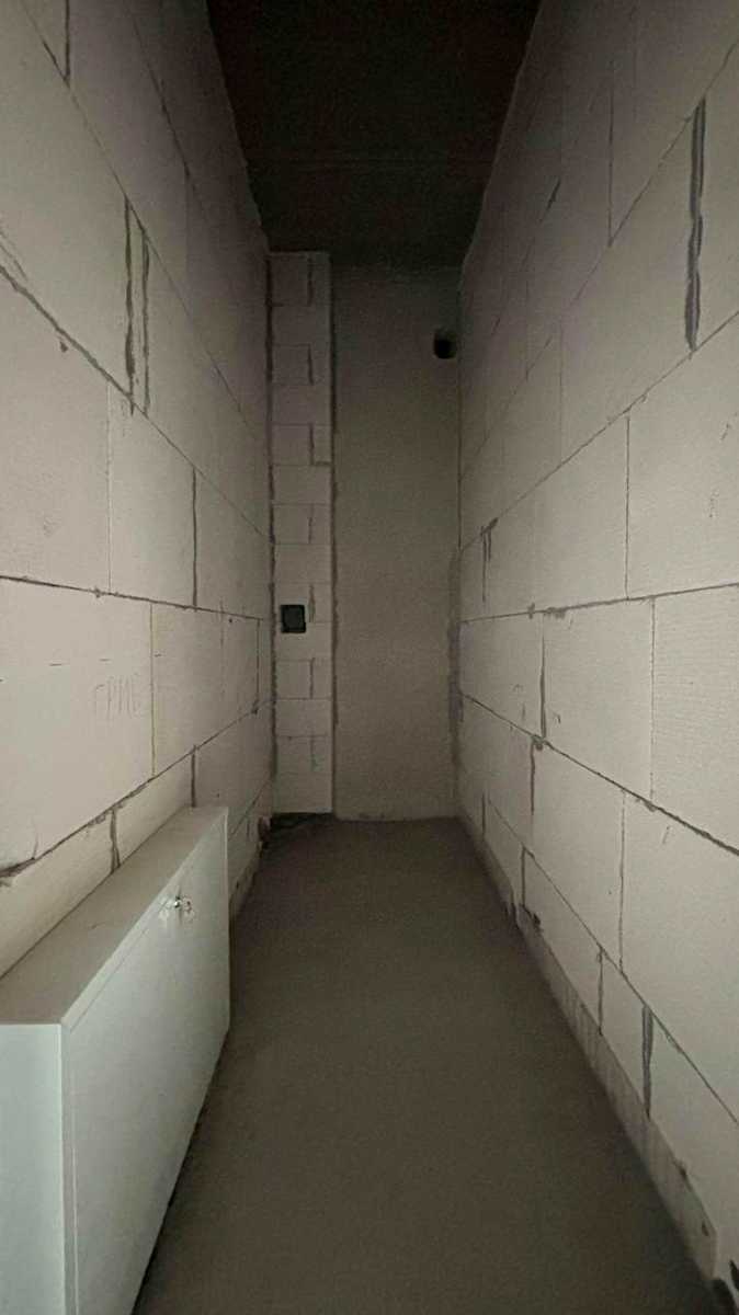1874496071643977