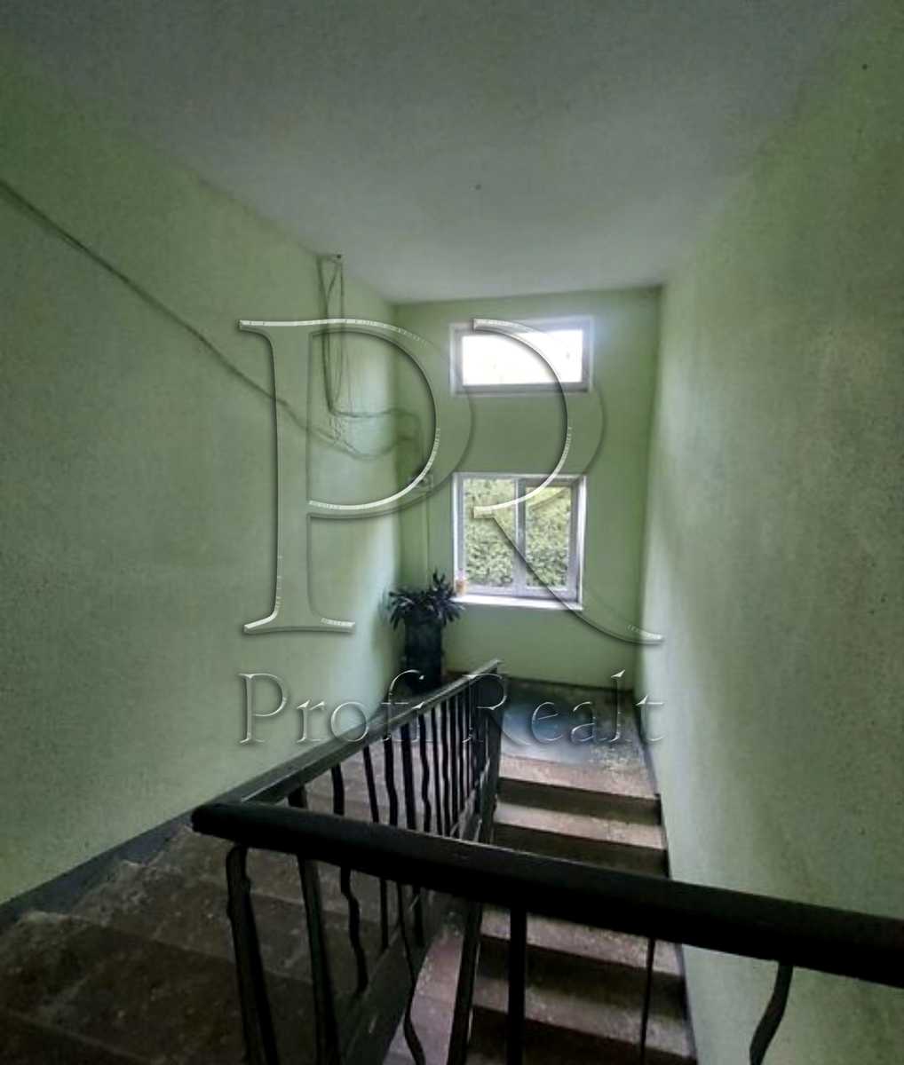 1874497384473561