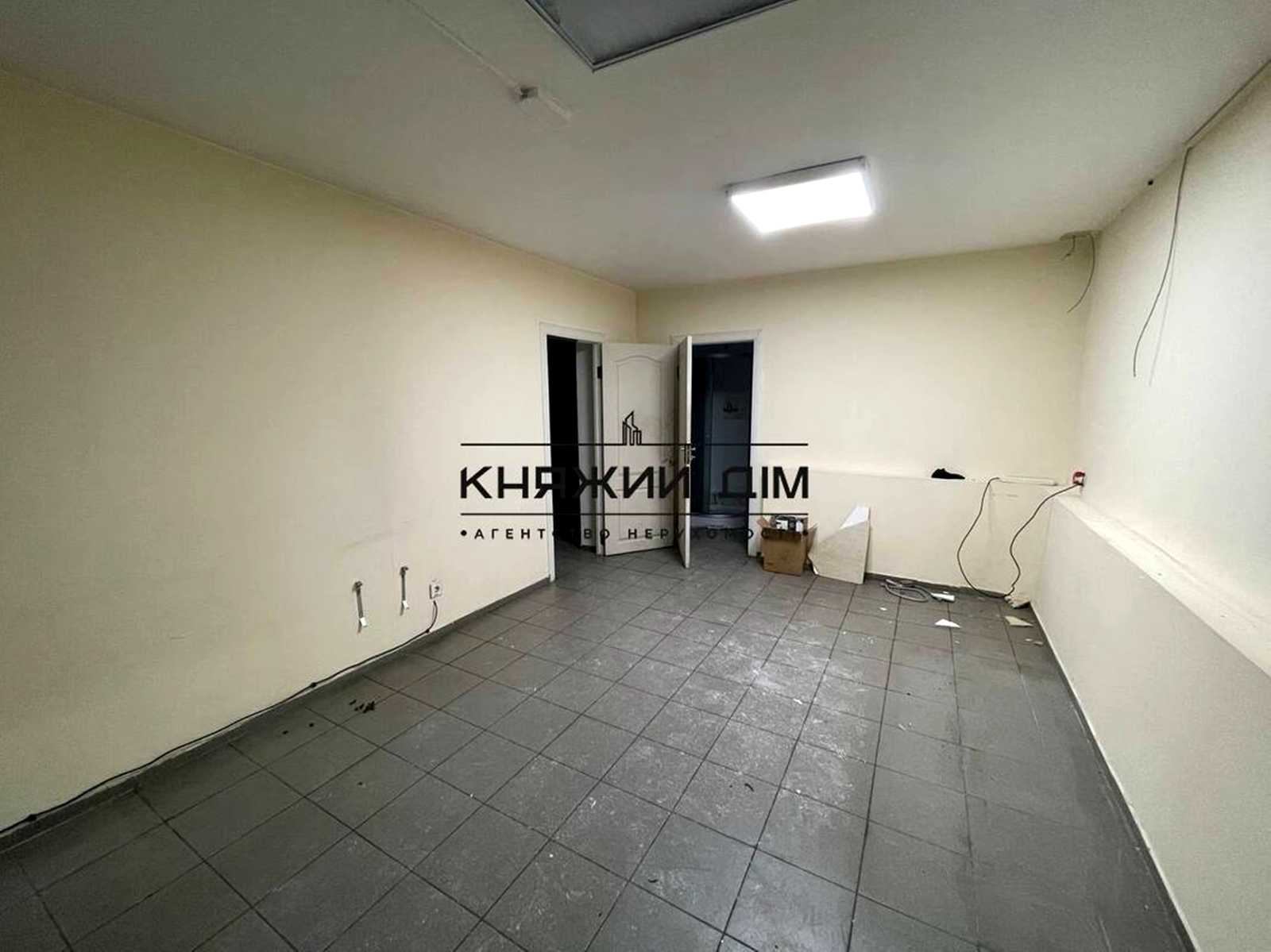 1874498238911867