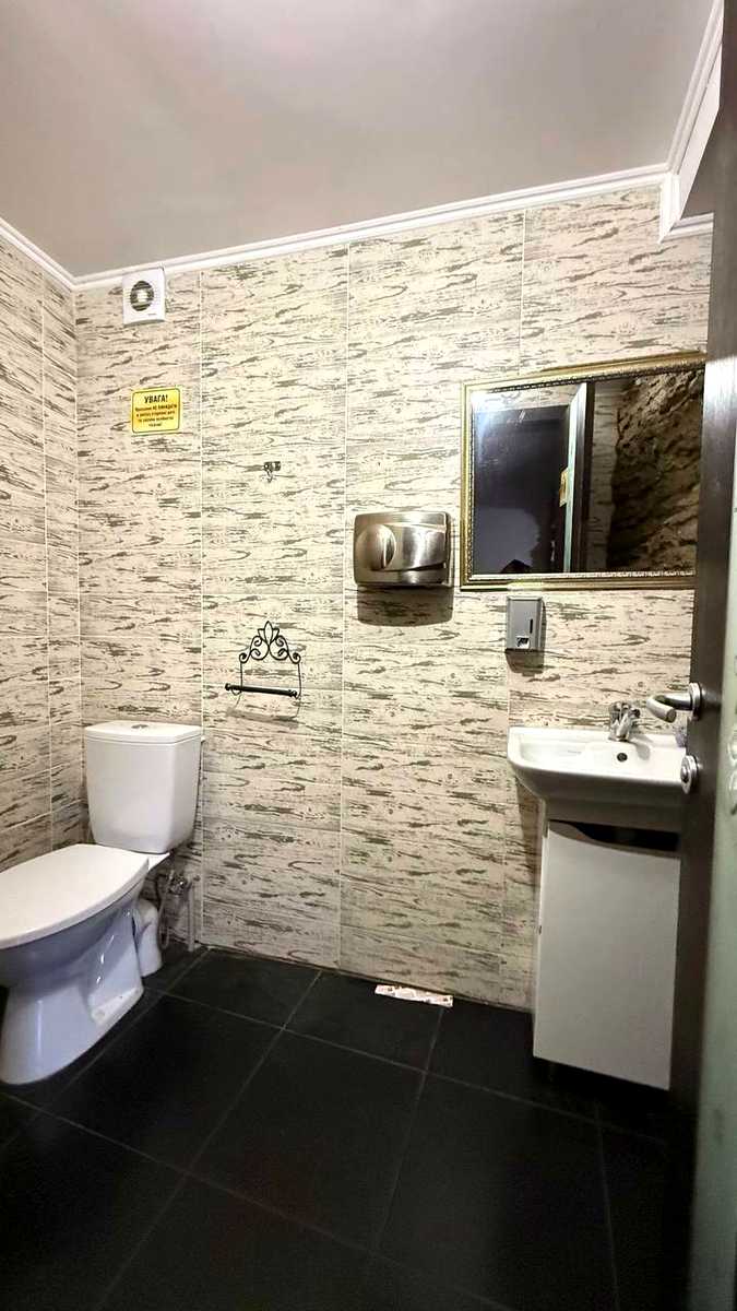 1874498701552667