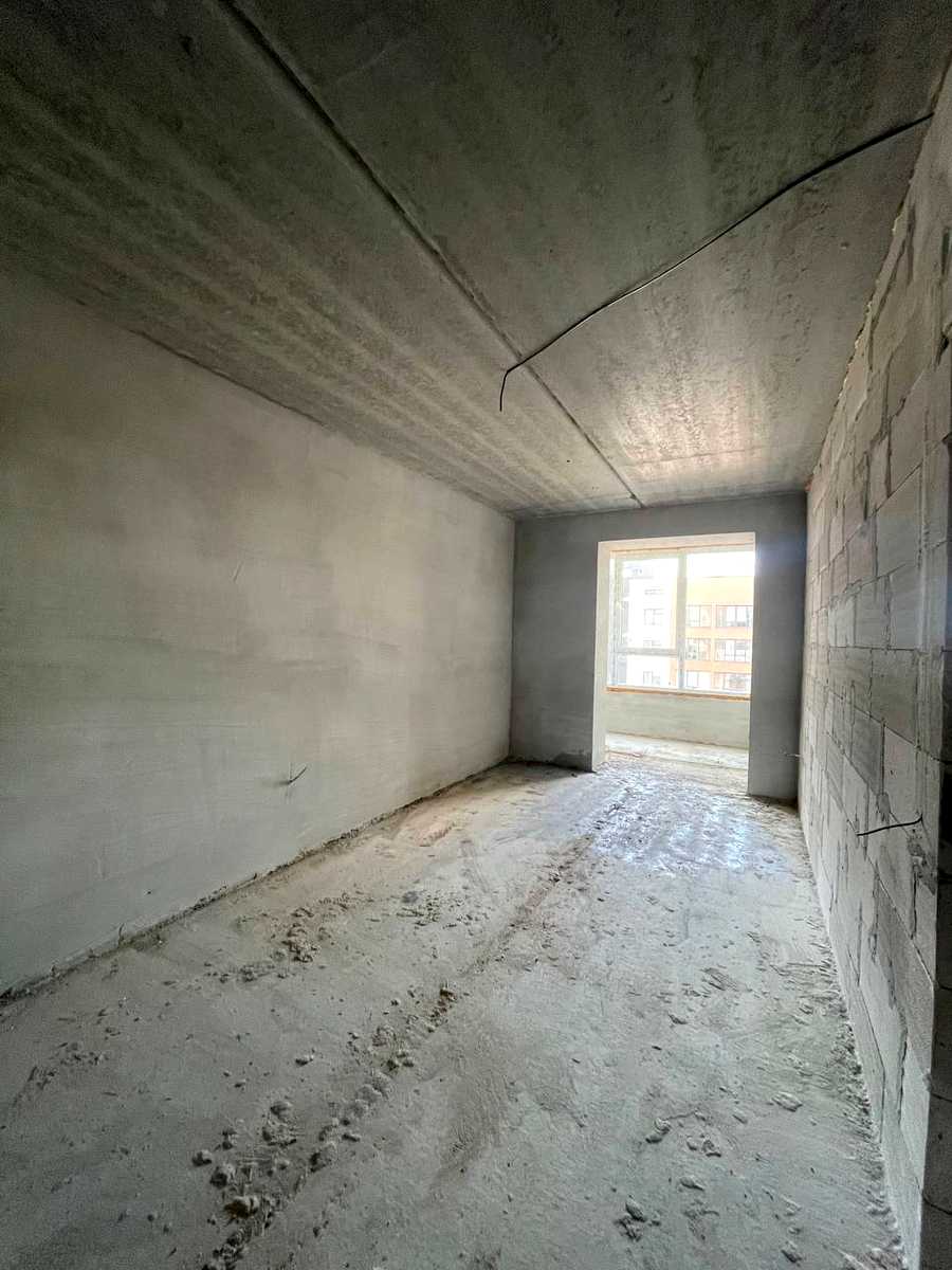1874499621602211
