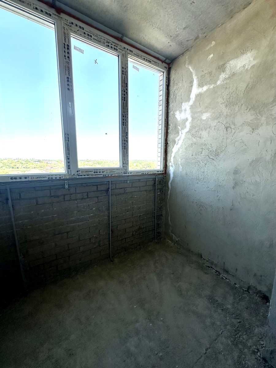 1874500295027752