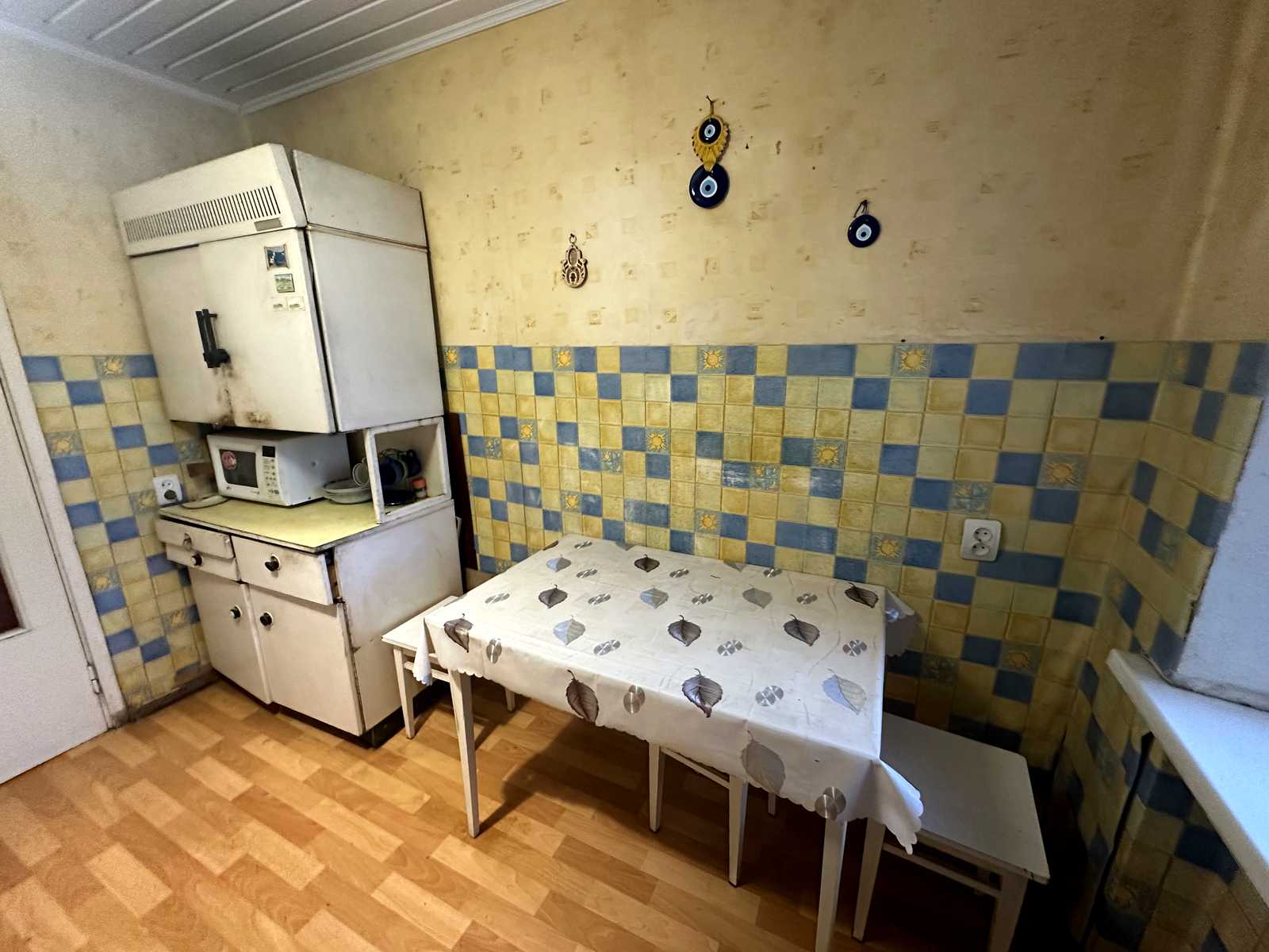 1874500622442856