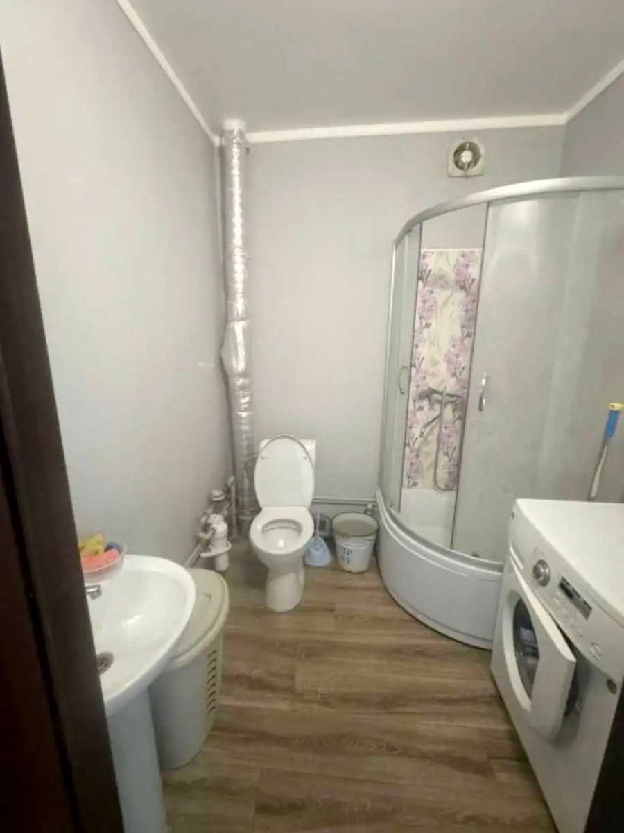 1874501218466375