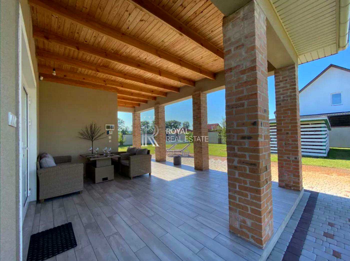 1874501929029906