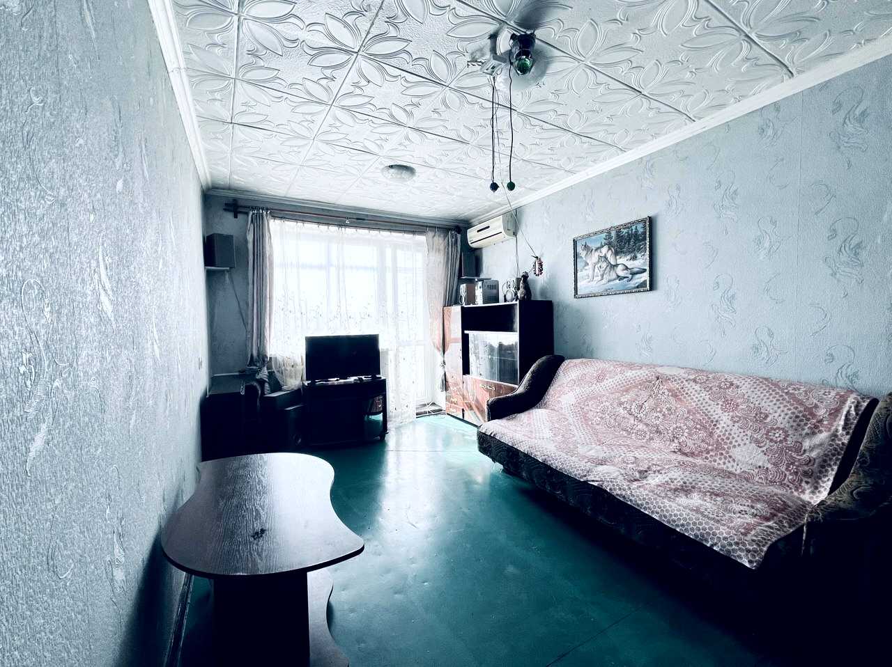 1874503134358117