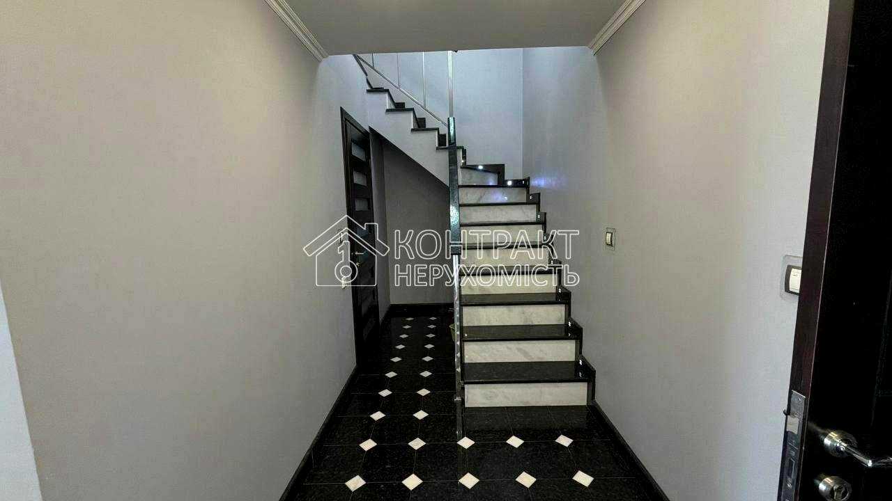 1874504585632218